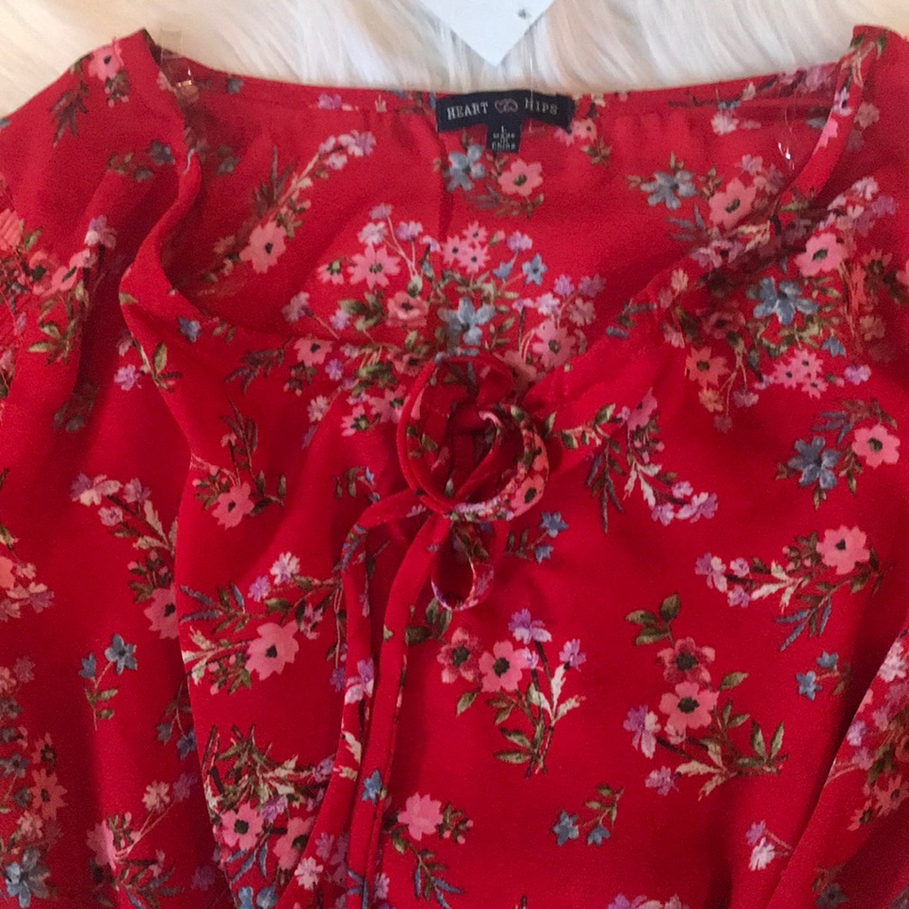 Heart Hips Girls sz Large Top - Picture 3 of 5